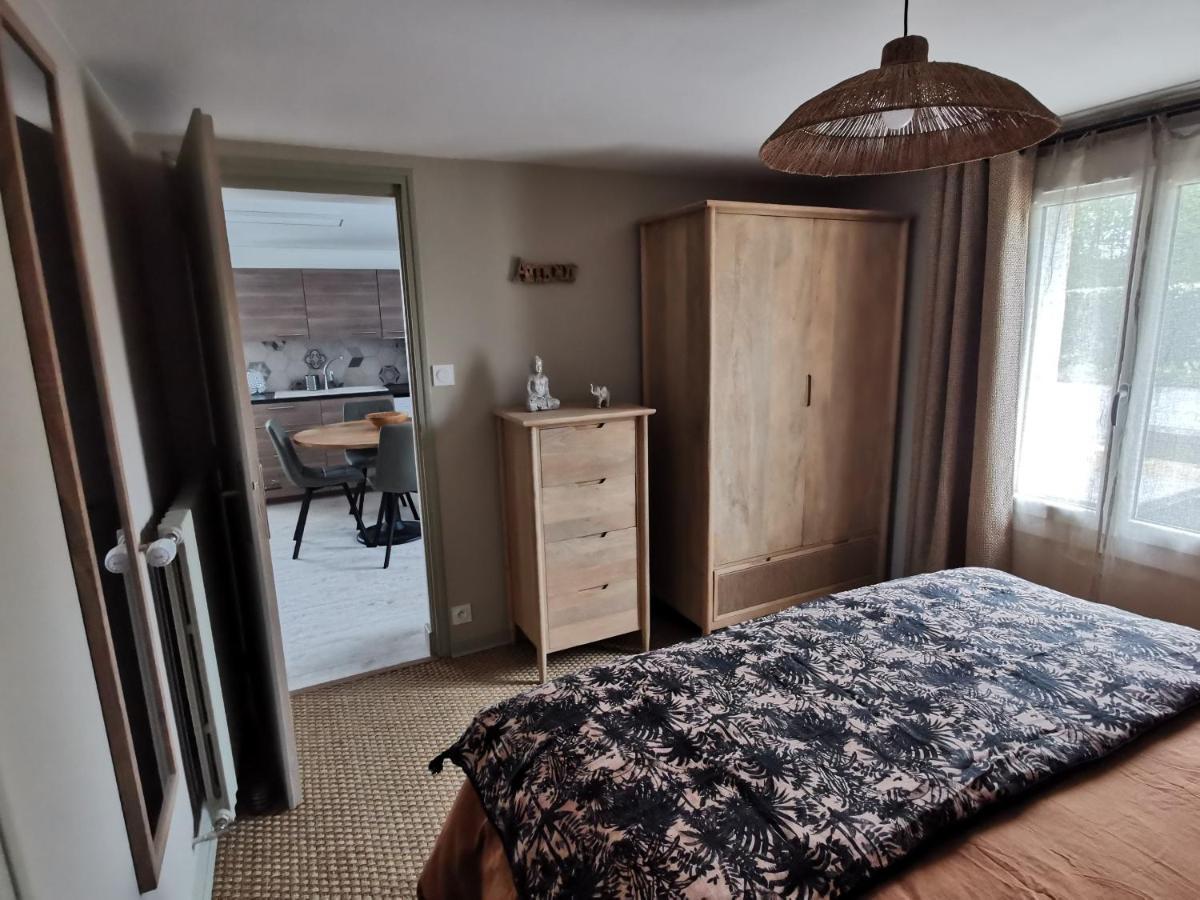 Gite - Chambres D'Hotes La Belle Helene Bressuire Luaran gambar