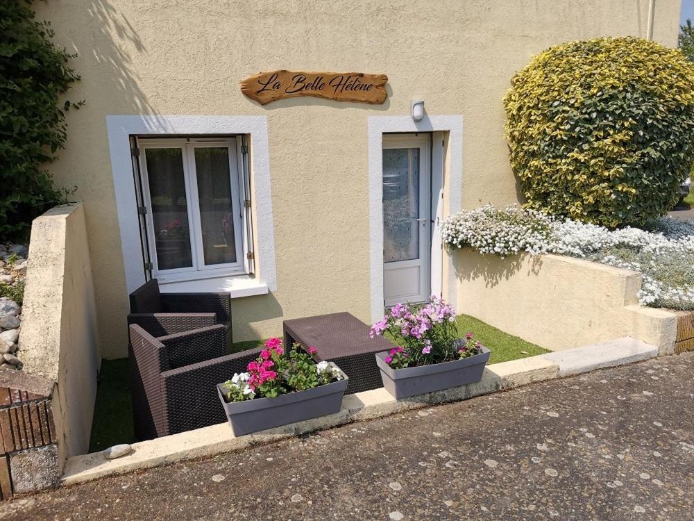Gite - Chambres D'Hotes La Belle Helene Bressuire Luaran gambar